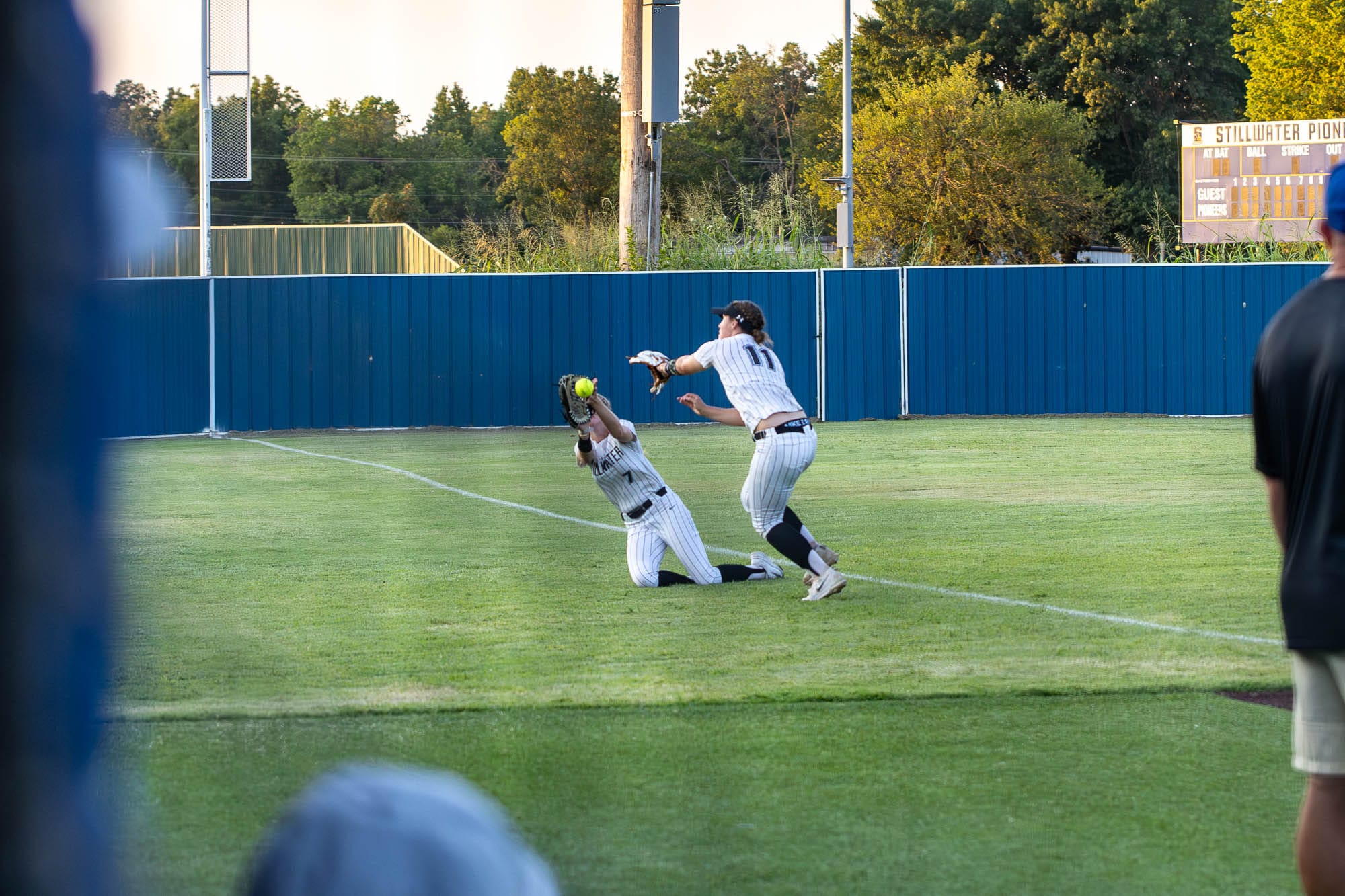 Pioneer Softball Overcomes 5-run Deficit to Secure Victory Over Moore Lions