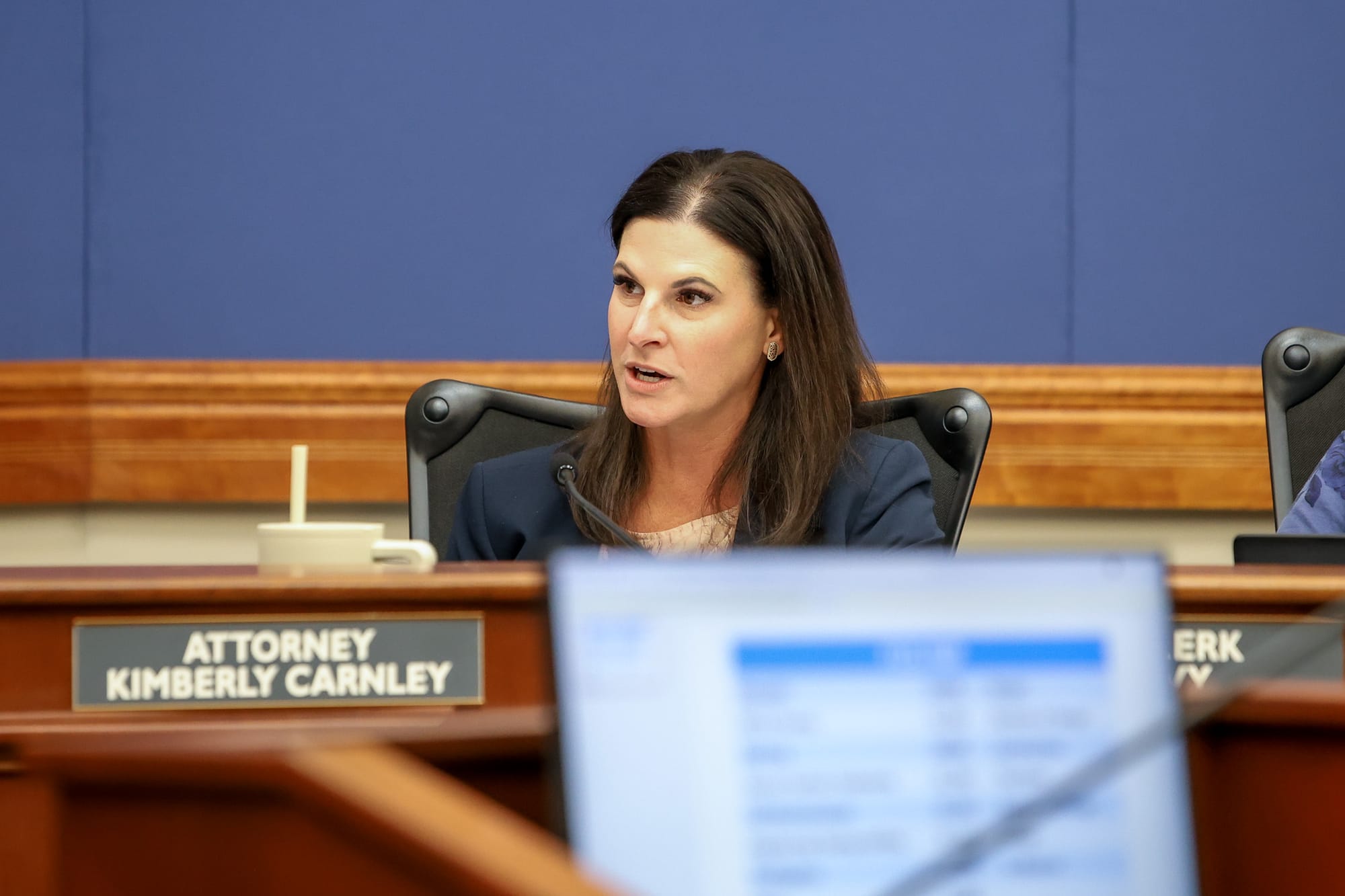 City Hires Assistant City Manager, Approves Police Cooperation Agreement