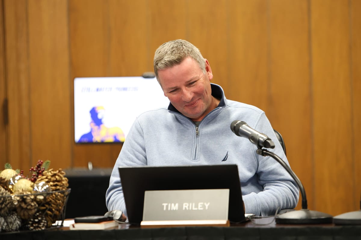 Tim Riley steps down from school board after nearly 7 years