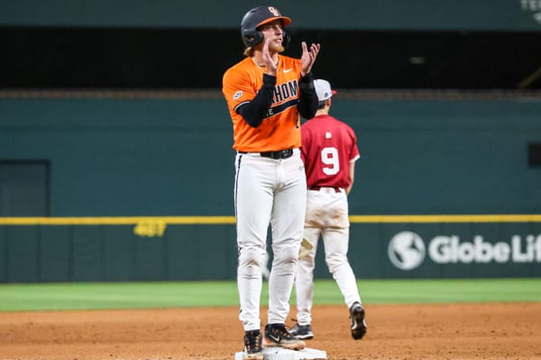 Cowboys crush Central Arkansas 14-3 behind 10-run fourth inning